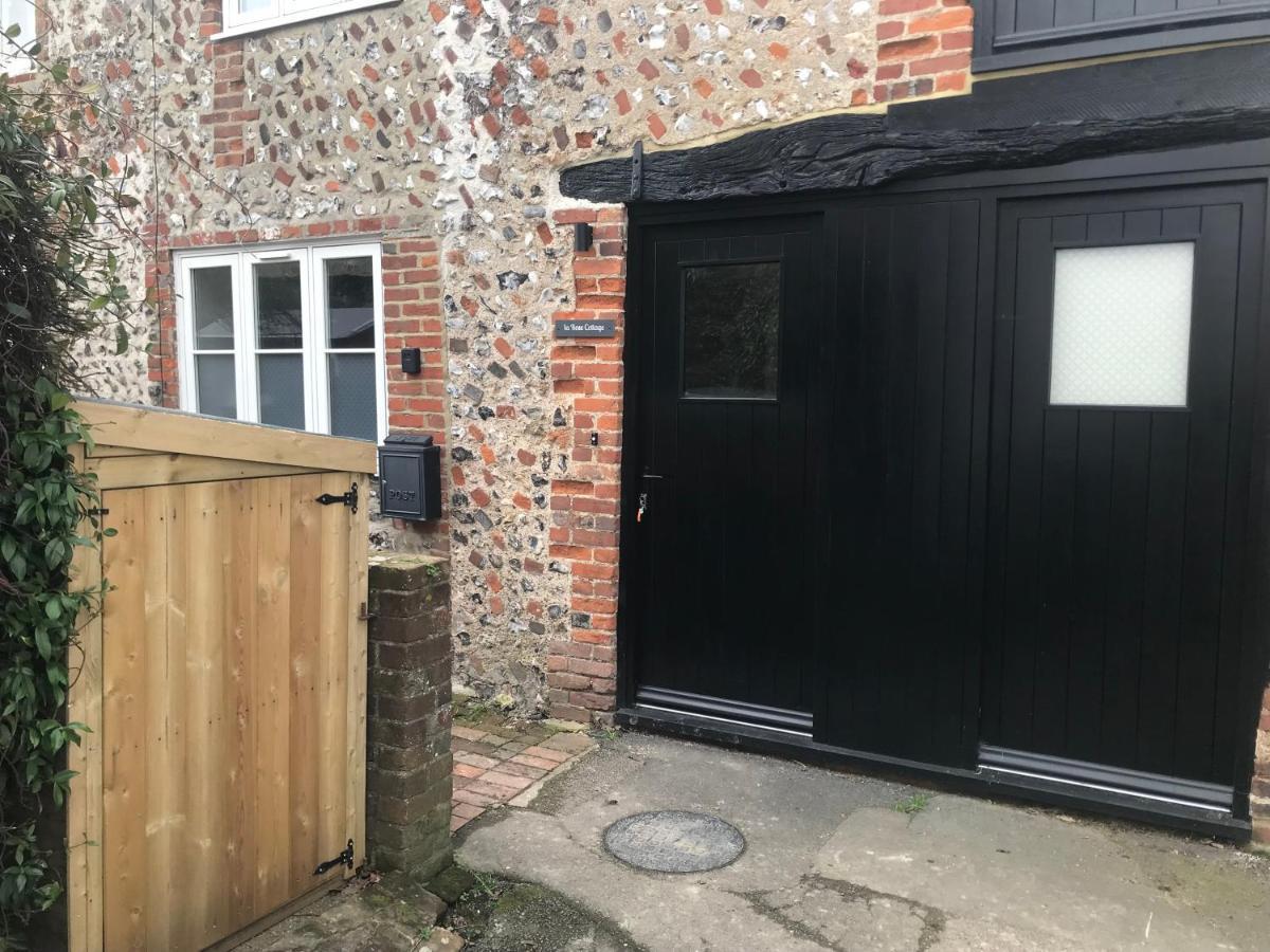 14Th Century Rose Cottage, Centre Of Alfriston By Air Premier Exterior foto